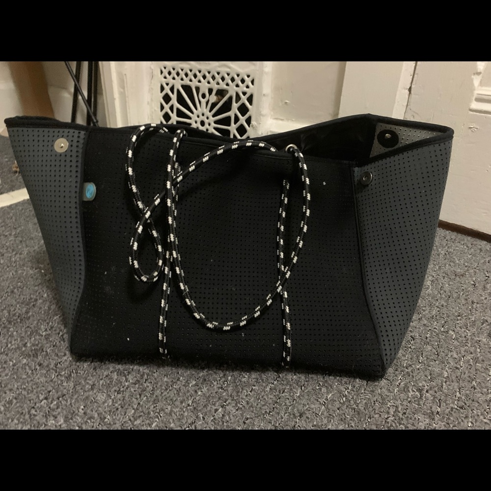Chuchka SYD Neoprene Tote Bag